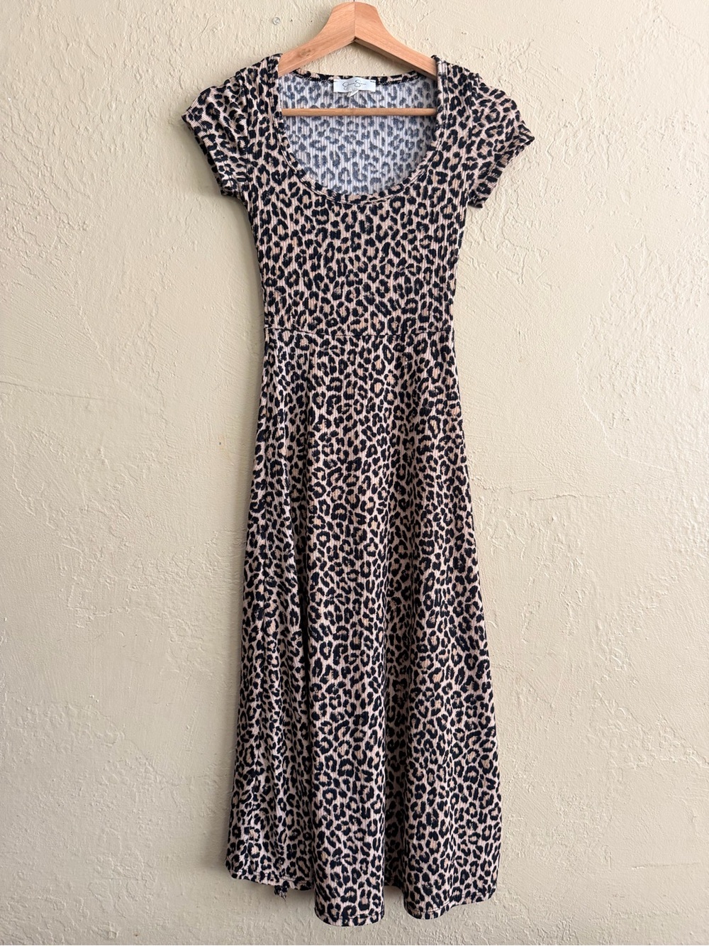 Jessica Simpson Beige and Black Leopard Print Maxi Dress
